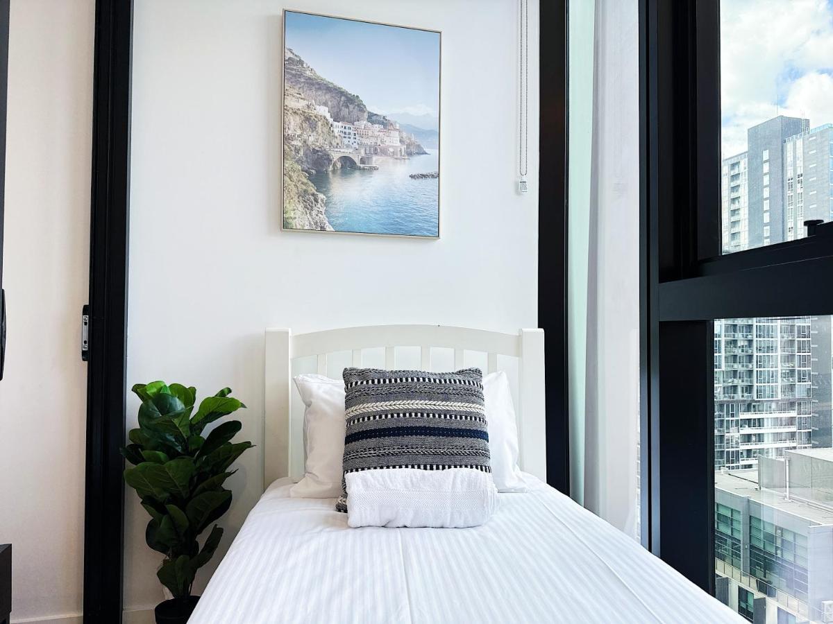 דירות מלבורן Beautiful Skyview Cbd Highrise 3Beds With Carpark Available מראה חיצוני תמונה